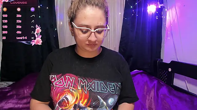 AnnieBigBoobs online show from 03.16.25