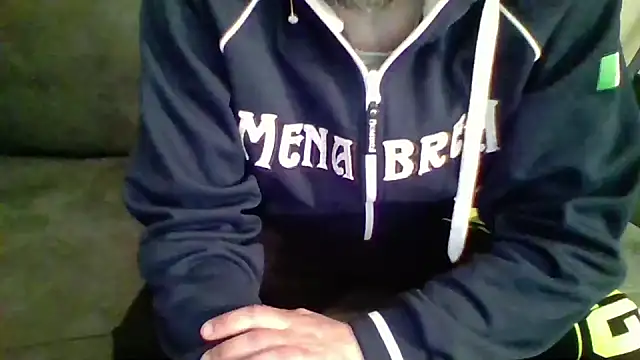 Snapshot of Ariete80s chatting on 04.07.26 Ariete80s online show from 04.07.26