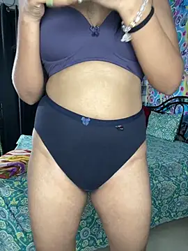 Hot royalbhabhi online show from 02.20.25