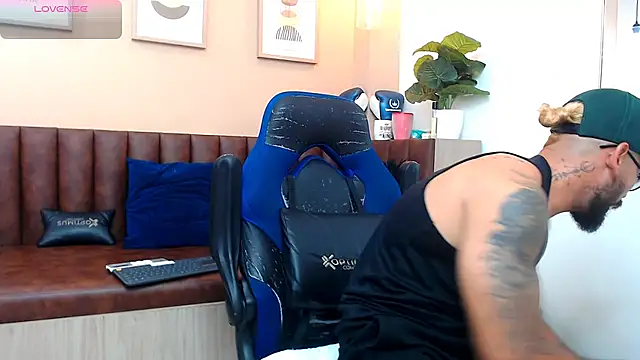 hanz col online show from 03.21.25