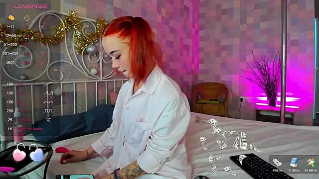 Snapshot of Kira_yoon chatting on 12.27.24 Kira yoon online show from 12.27.24