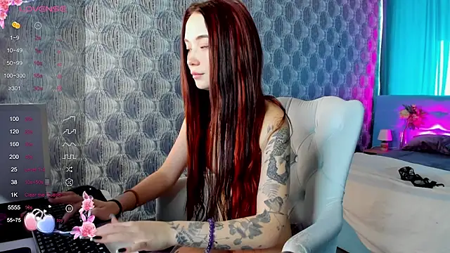 Snapshot of Kira_yoon chatting on 02.26.25 Kira yoon online show from 02.26.25