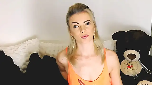 Snapshot of Aly_girl1 chatting on 01.06.26 Aly girl1 online show from 01.06.26