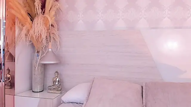 Snapshot of IvannaAnggel chatting on 06.01.26 IvannaAnggel online show from 06.01.26