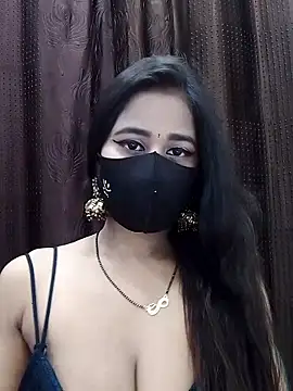 Snapshot of Lalisa_sexy chatting on 11.09.25 Lalisa sexy online show from 11.09.25