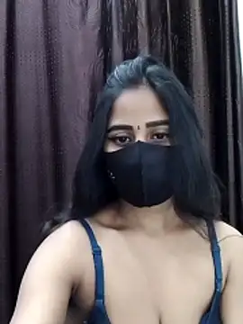 Snapshot of Lalisa_sexy chatting on 12.16.25 Lalisa sexy online show from 12.16.25