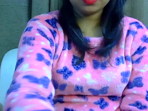 Snapshot of Cutesamiksha chatting on 12.13.24 Cutesamiksha online show from 12.13.24