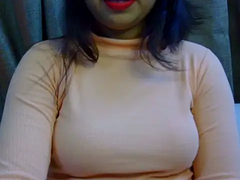 Snapshot of Cutesamiksha chatting on 12.20.24 Cutesamiksha online show from 12.20.24