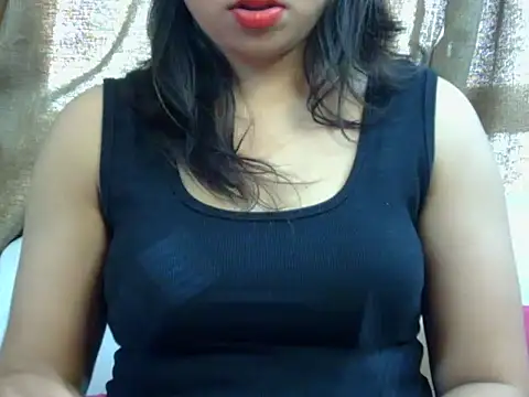 Snapshot of Cutesamiksha chatting on 01.02.25 Cutesamiksha online show from 01.02.25