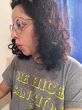 Snapshot of babyluna939 chatting on 03.16.25 babyluna939 online show from 03.16.25