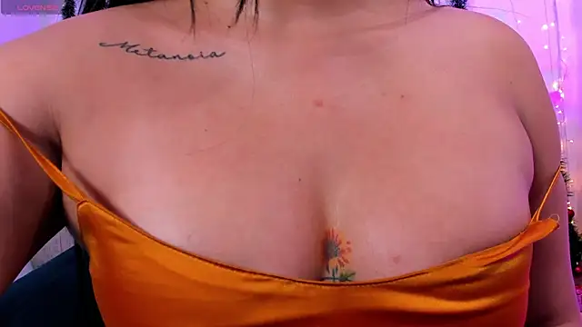 Little Ivy online show from 12.20.24