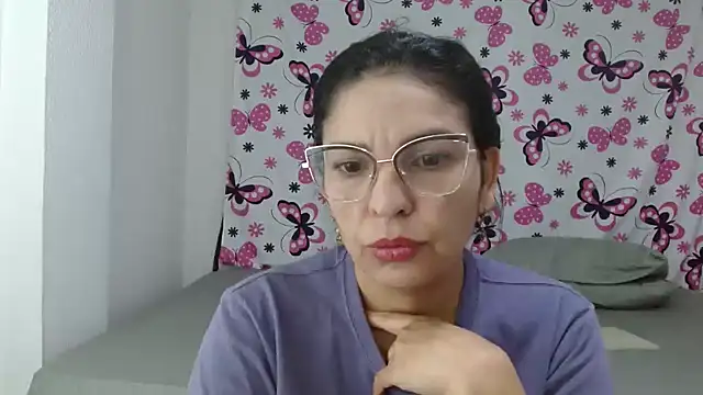 anybellucci43 online show from 01.08.25