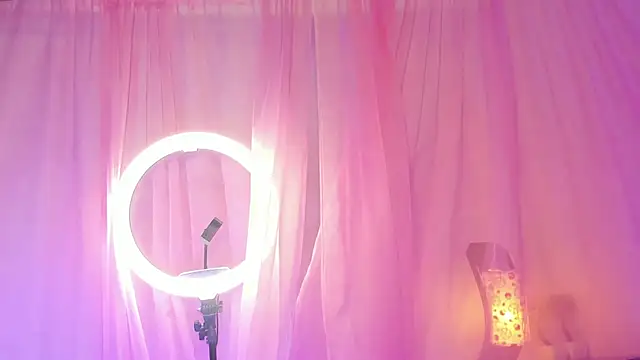 Snapshot of Monica_lopez chatting on 01.16.25 Monica lopez online show from 01.16.25