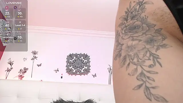 Chloe Brownx online show from 12.05.24