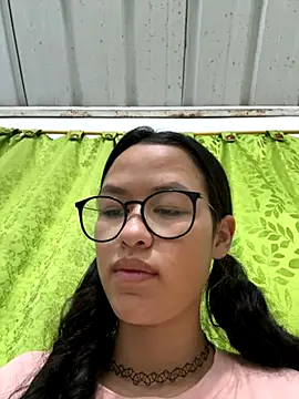 Snapshot of celesteguz chatting on 11.19.25 celesteguz online show from 11.19.25