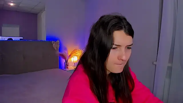 Laura Leee online show from 03.16.26