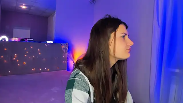 Laura Leee online show from 05.01.26
