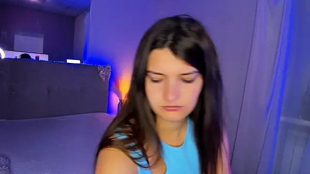 Laura Leee online show from 06.28.26