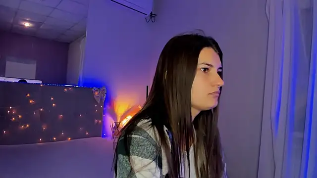 Laura Leee online show from 07.11.26