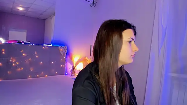 Laura Leee online show from 07.13.26