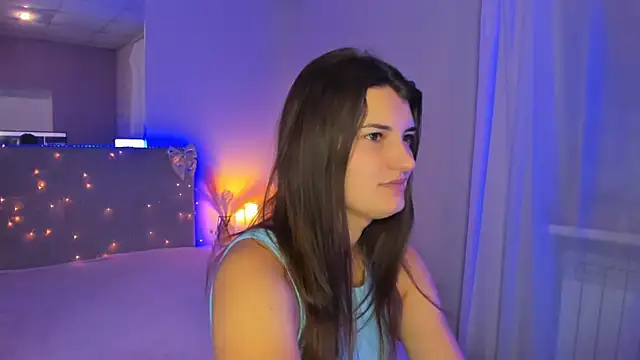 Laura Leee online show from 07.22.26