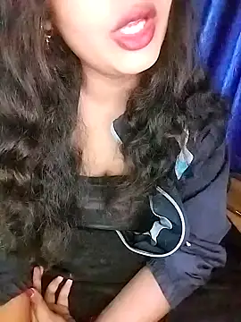 Miss-Siyaa online show from 12.12.24