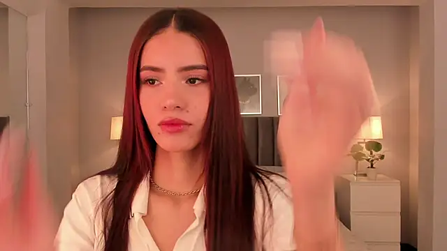 Madie  collins online show from 02.02.25