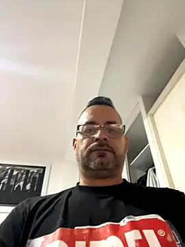 party2025 online show from 10.09.25