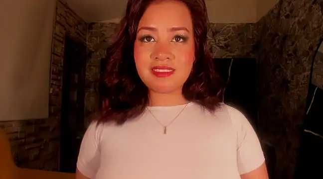 Estrella05  online show from 02.27.25