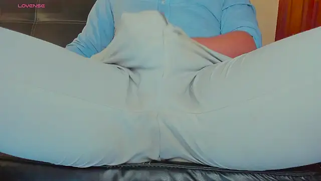 MrLonely02 online show from 12.13.24