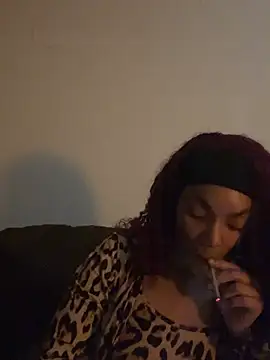 Snapshot of butterflybootyy chatting on 01.18.25 butterflybootyy online show from 01.18.25