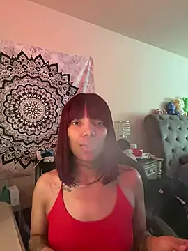 Snapshot of butterflybootyy chatting on 01.27.25 butterflybootyy online show from 01.27.25