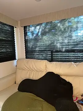 Snapshot of butterflybootyy chatting on 09.24.25 butterflybootyy online show from 09.24.25