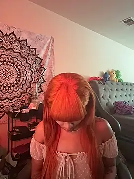 Snapshot of butterflybootyy chatting on 10.12.25 butterflybootyy online show from 10.12.25