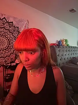 Snapshot of butterflybootyy chatting on 10.16.25 butterflybootyy online show from 10.16.25