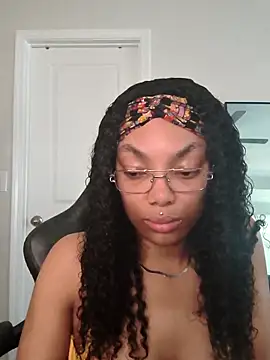 butterflybootyy online show from 04.27.26