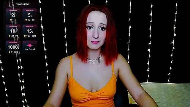 Snapshot of AgathaNoxe chatting on 01.28.25 AgathaNoxe online show from 01.28.25