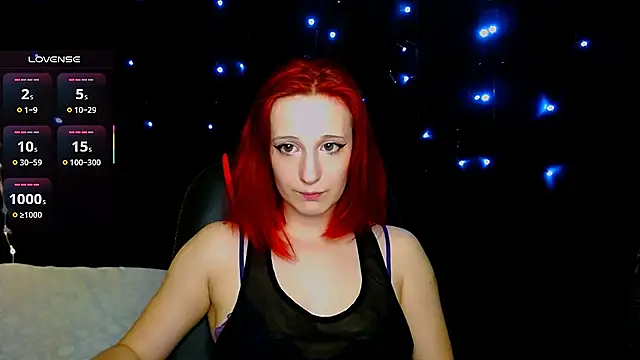 Snapshot of AgathaNoxe chatting on 02.27.25 AgathaNoxe online show from 02.27.25