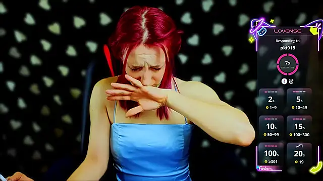 Snapshot of AgathaNoxe chatting on 05.12.26 AgathaNoxe online show from 05.12.26