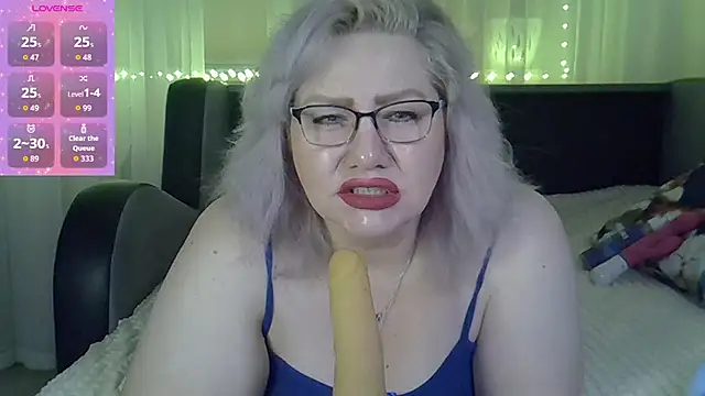 AngelinaGlam online show from 11.12.25