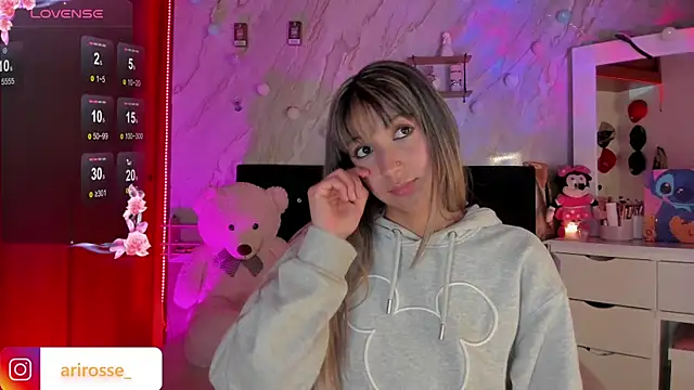 Snapshot of ariana_rosse__ chatting on 01.10.26 ariana rosse online show from 01.10.26