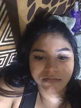 Snapshot of SINUECASTILLO chatting on 03.07.25 SINUECASTILLO online show from 03.07.25