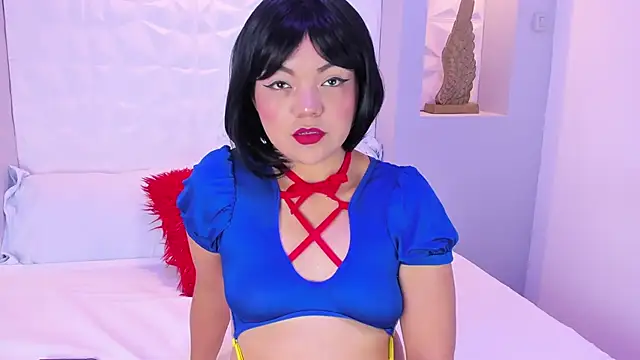 EmilyRouss  online show from 10.01.25