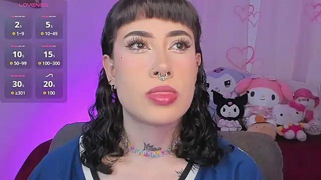 melody suarez online show from 11.04.25