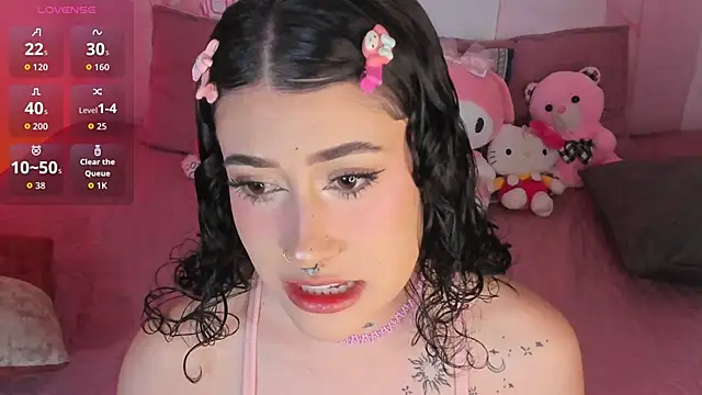 melody suarez online show from 12.18.25