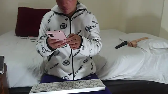 michel ex33 online show from 03.20.25