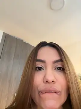 valeria2019hot online show from 02.26.26