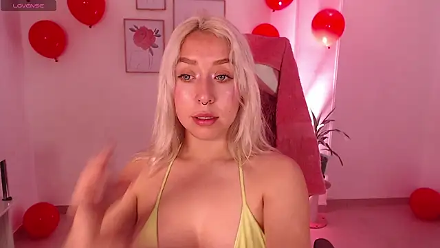 Dahlia  espresso online show from 02.19.25