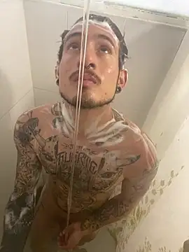 Snapshot of anika_lowen02 chatting on 01.14.25 anika lowen02 online show from 01.14.25