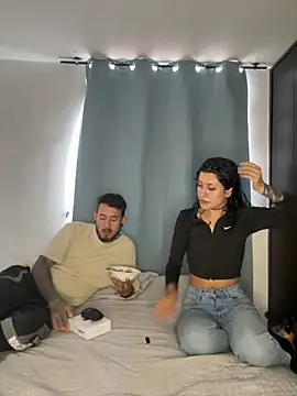 Snapshot of anika_lowen02 chatting on 09.08.25 anika lowen02 online show from 09.08.25